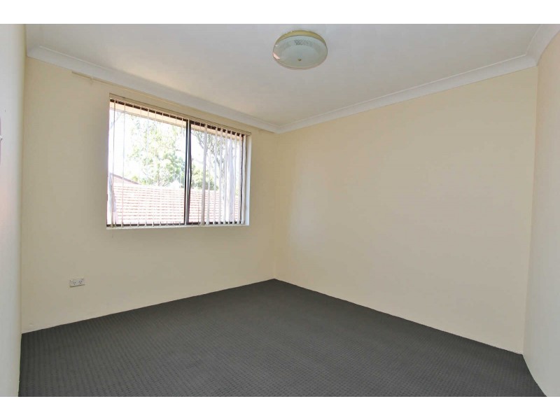 15/28 TREVES STREET, Merrylands NSW 2160