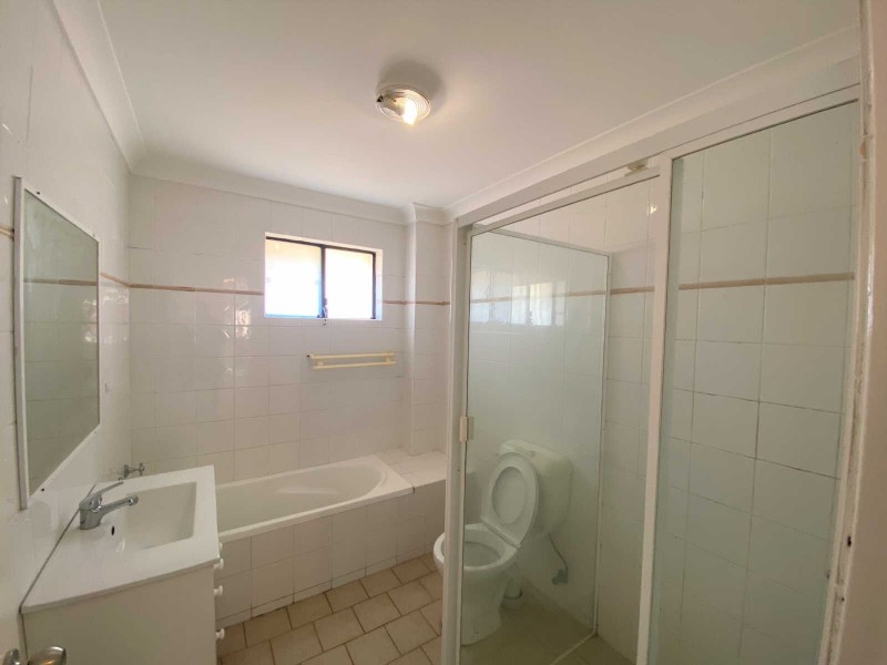 16/21 Weigand Street, Bankstown NSW 2200