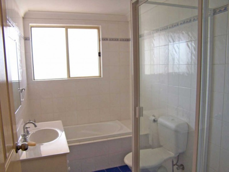 10/482 MERRYLANDS ROAD, Merrylands NSW 2160