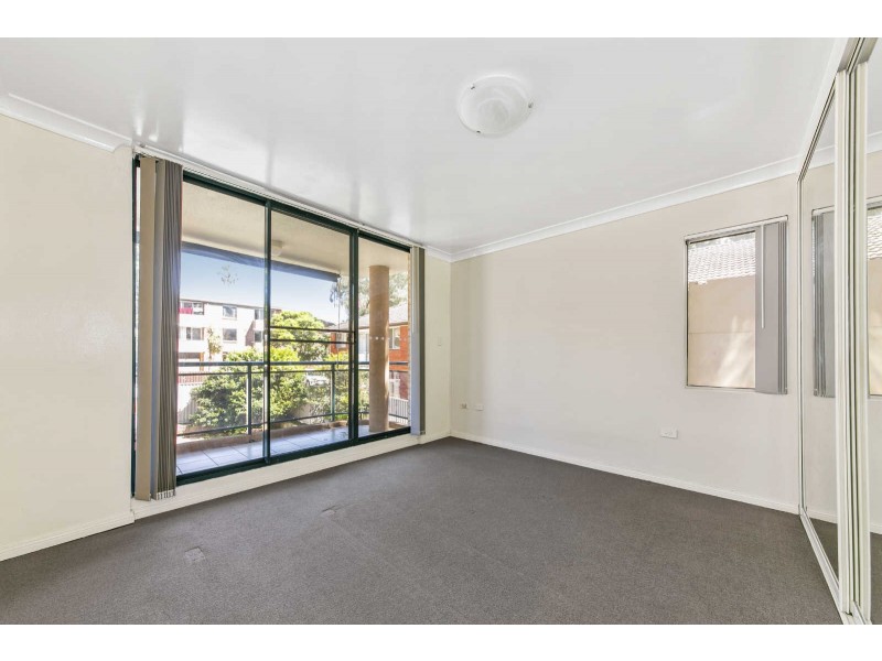 03/43 Memorial Avenue, Merrylands NSW 2160