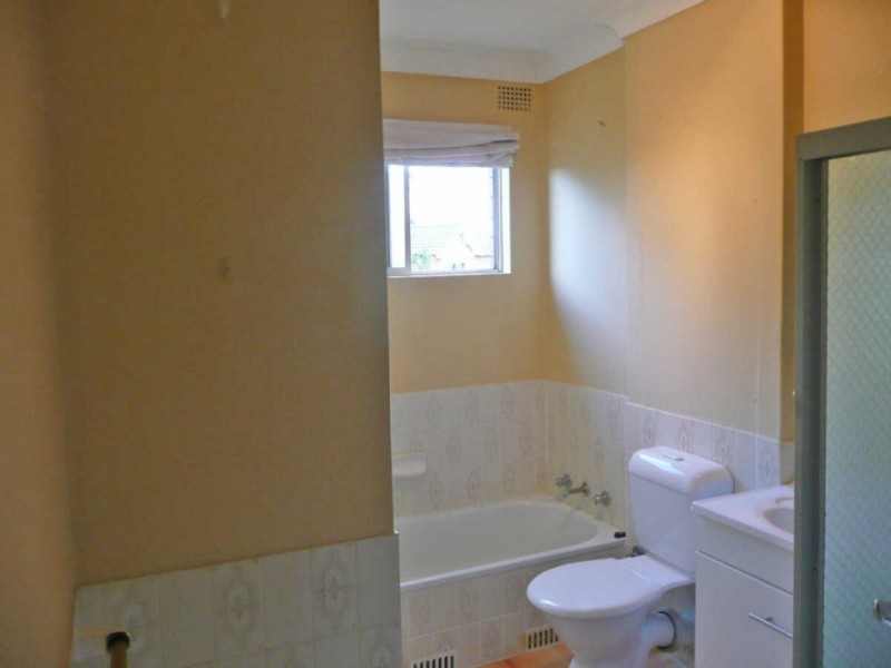 6/20 CROWN STREET, Granville NSW 2142