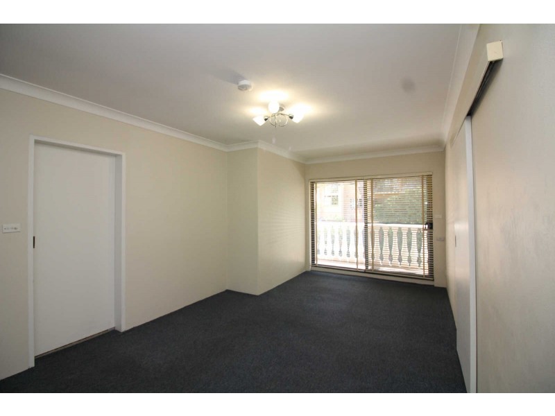 08/10 PATON STREET, Merrylands NSW 2160