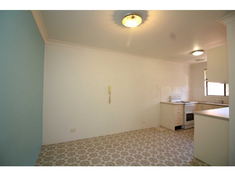08/10 PATON STREET, Merrylands NSW 2160