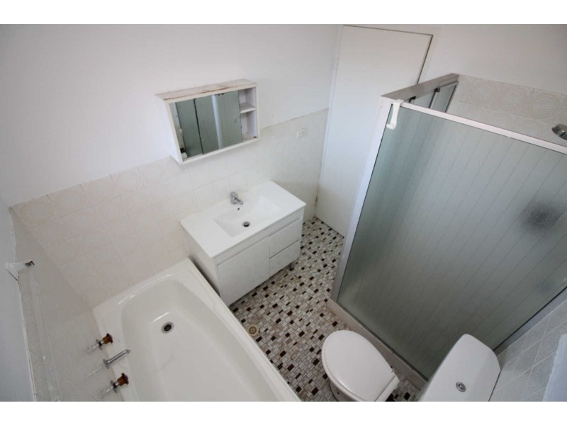 08/10 PATON STREET, Merrylands NSW 2160