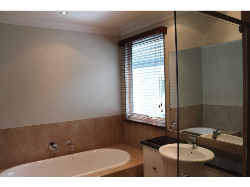 13 PARISH STREET, Pemulwuy NSW 2145