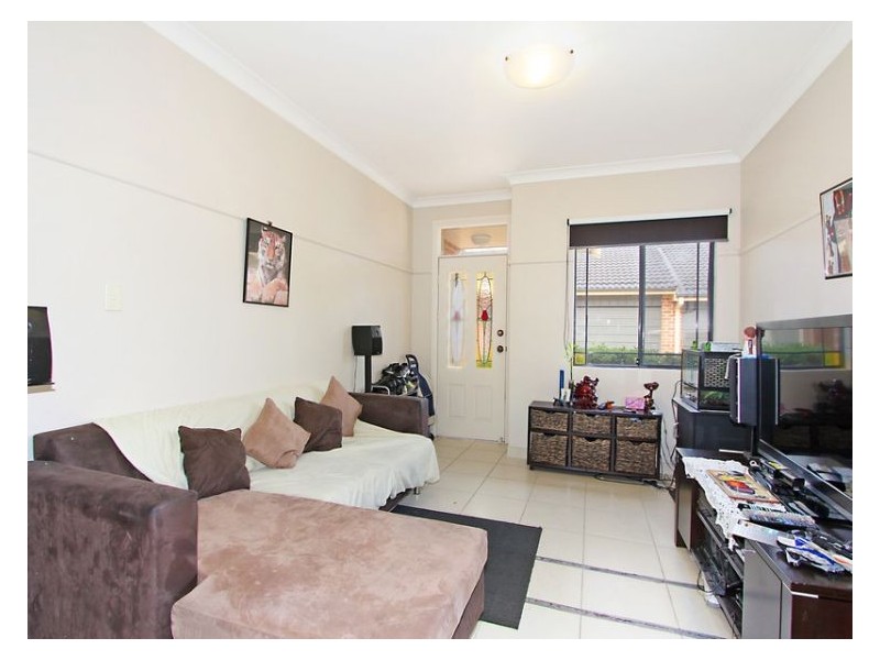 2/32-34 Veron Street, Wentworthville NSW 2145