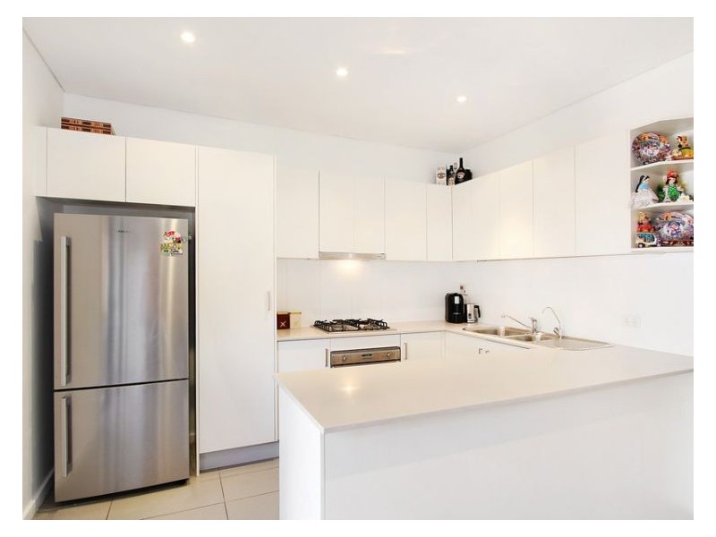 2/24-26 Markey Street, Guildford NSW 2161