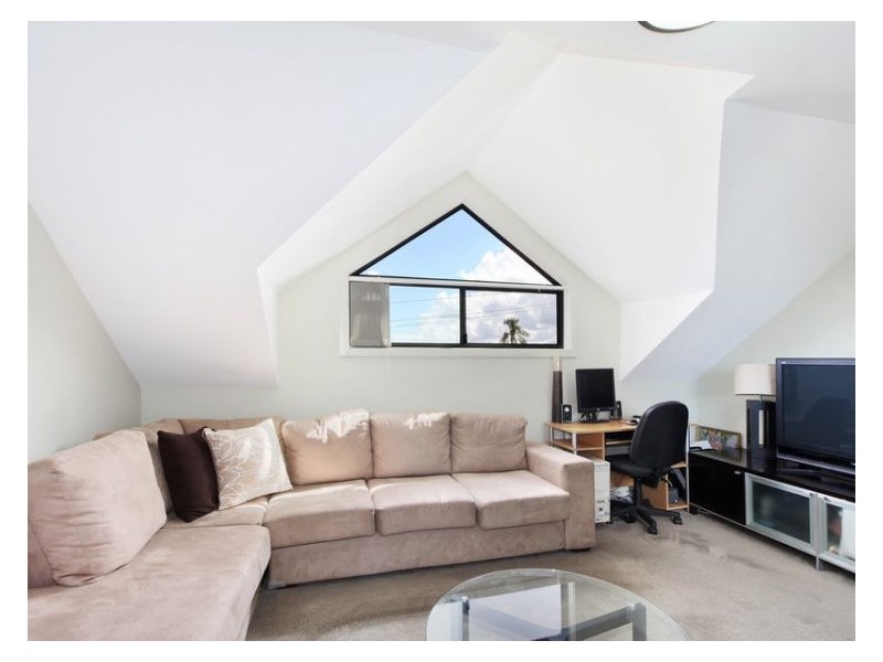 2/24-26 Markey Street, Guildford NSW 2161