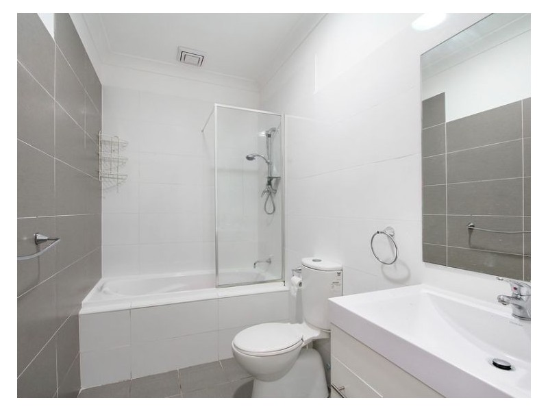 2/24-26 Markey Street, Guildford NSW 2161