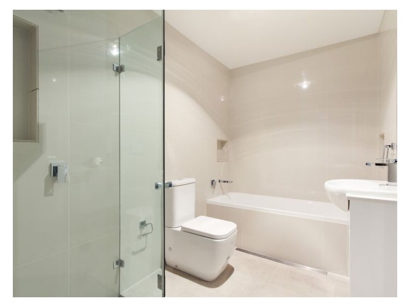 2/46 Yeend Street, Merrylands NSW 2160