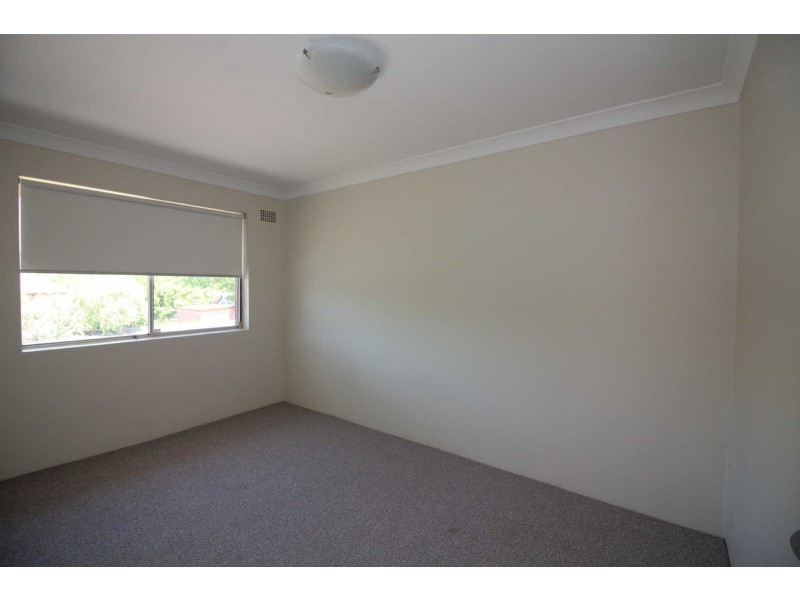 11/16 CALLIOPE STREET, Guildford NSW 2161