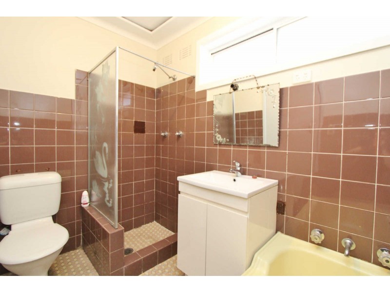 05 CROFT AVENUE, Merrylands NSW 2160