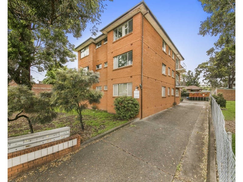7/89 Oneill St, Guildford NSW 2161