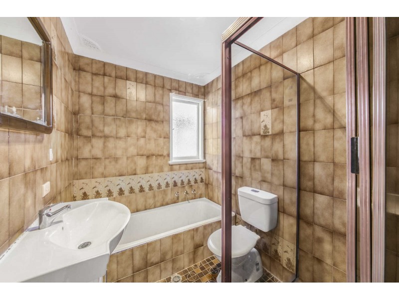 2 Tulip Street, Greystanes NSW 2145