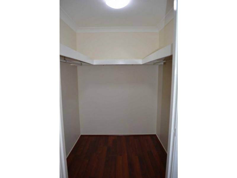 110 OLLIER CRESCENT, Prospect NSW 2148