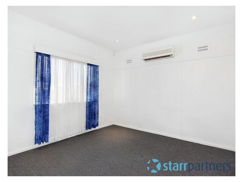 98 Fairfield Road, Guildford NSW 2161