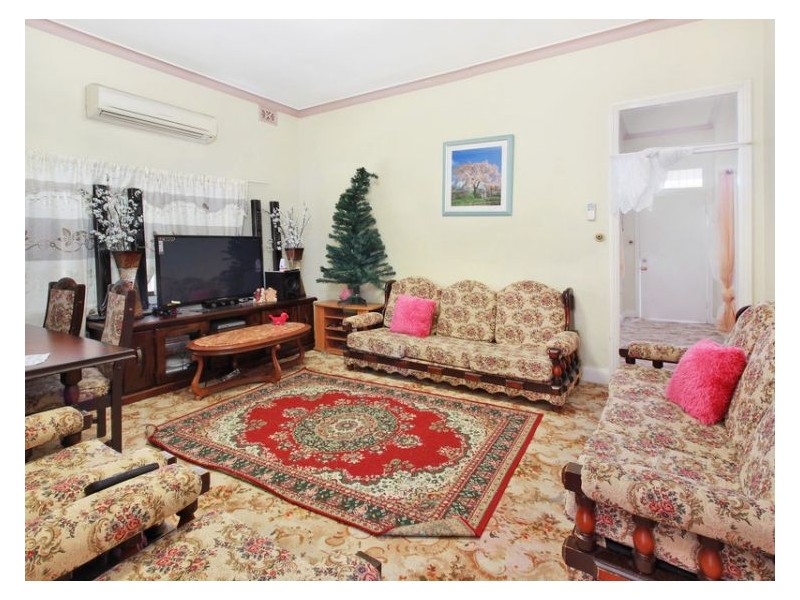 17 Bolton Street, Guildford NSW 2161