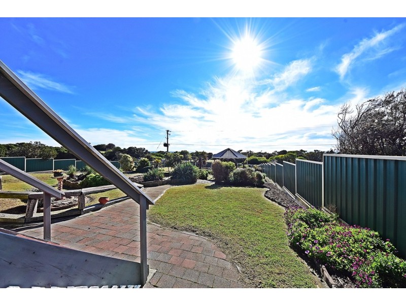 143 Bellbuoy Beach Road, Low Head TAS 7253