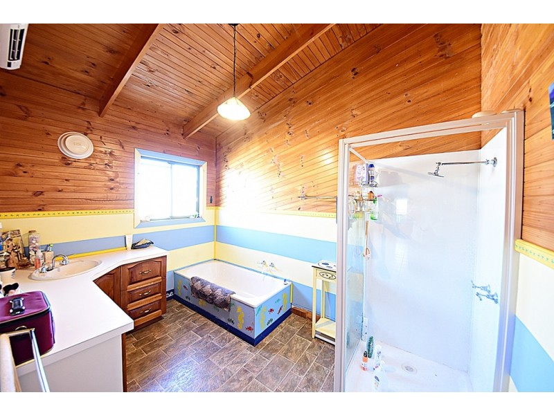 143 Bellbuoy Beach Road, Low Head TAS 7253