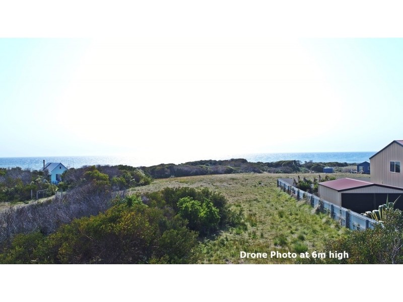 4/112 Bell Buoy Beach Road, Low Head TAS 7253