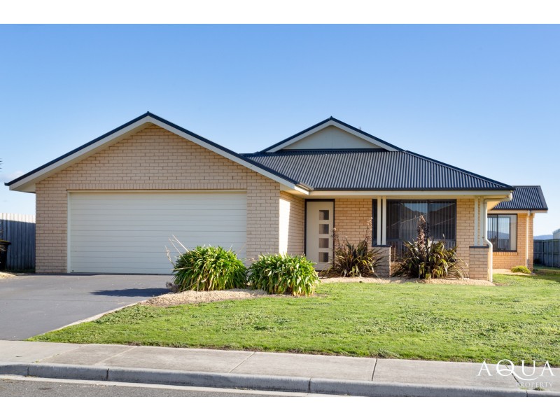 8 Illusion Way, George Town TAS 7253