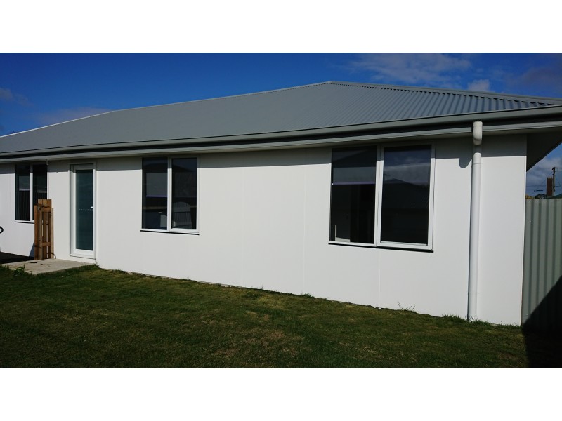 2/84 Cimitiere Street, George Town TAS 7253