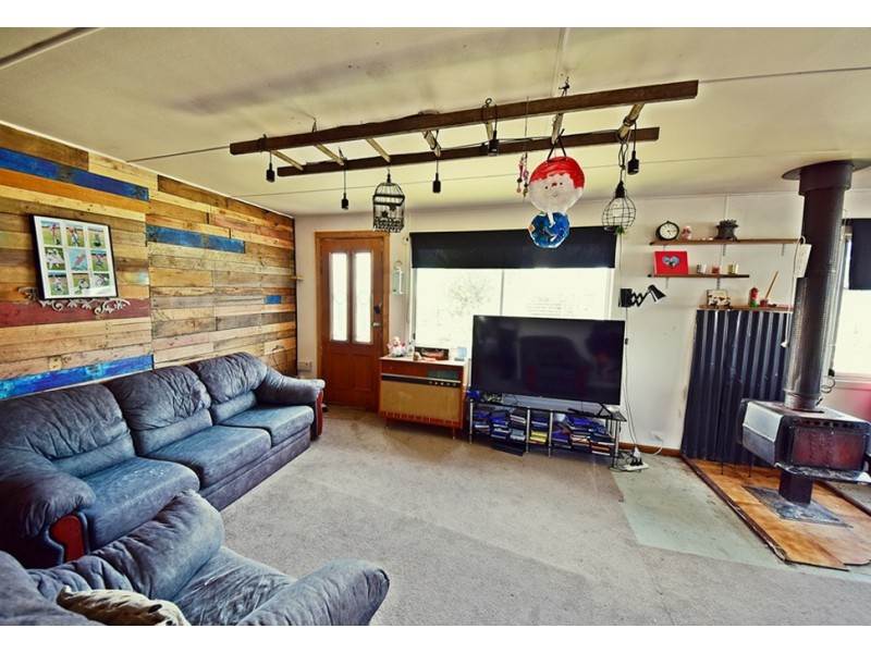 22 Davies Street, Weymouth TAS 7252
