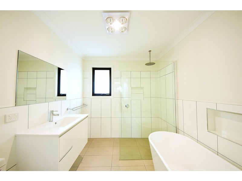 1 & 2/21 Gordon Square, George Town TAS 7253