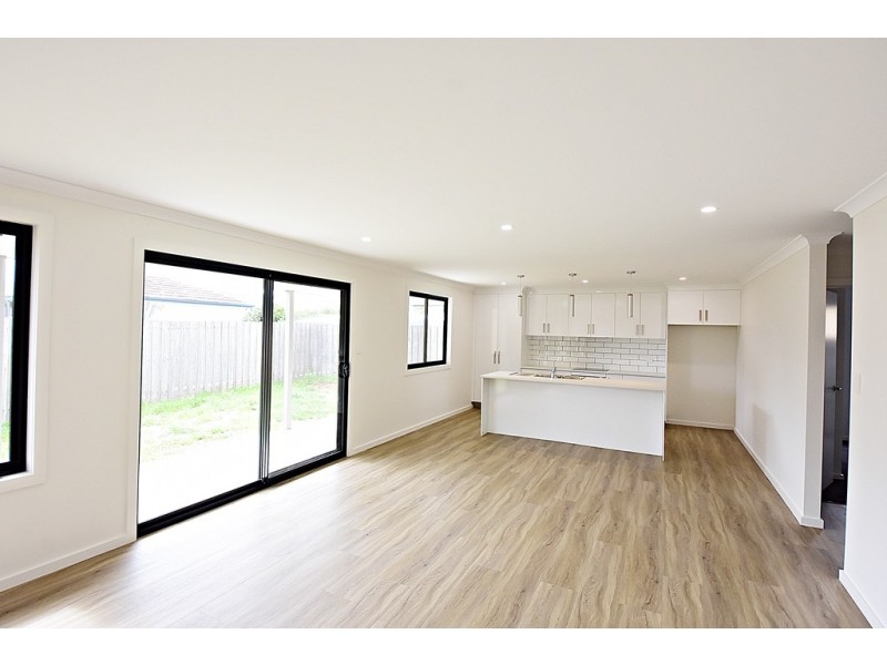 1 & 2/21 Gordon Square, George Town TAS 7253
