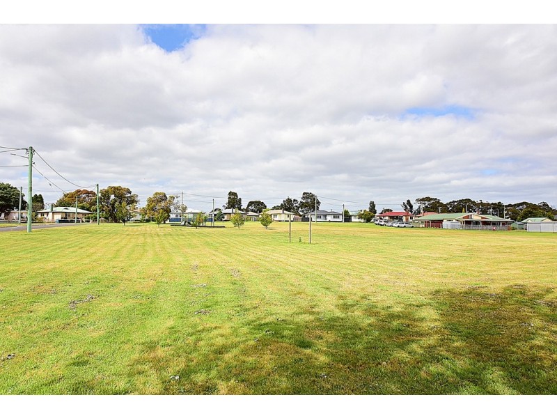 1 & 2/21 Gordon Square, George Town TAS 7253