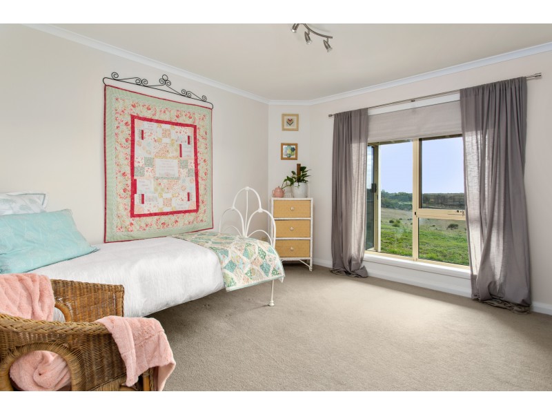 259 Old Aerodrome Road, Low Head TAS 7253