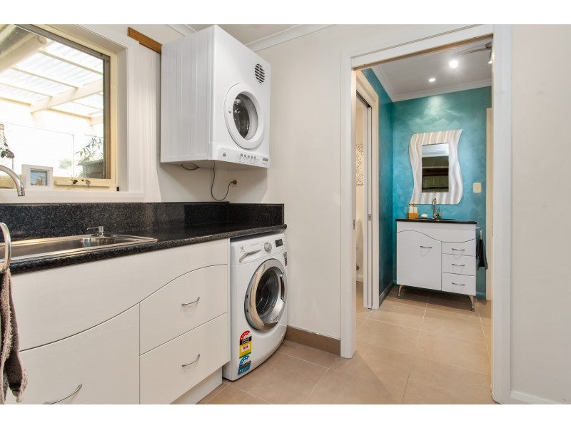 259 Old Aerodrome Road, Low Head TAS 7253