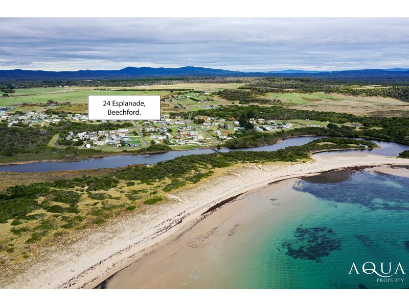 24 Esplanade, Beechford TAS 7252