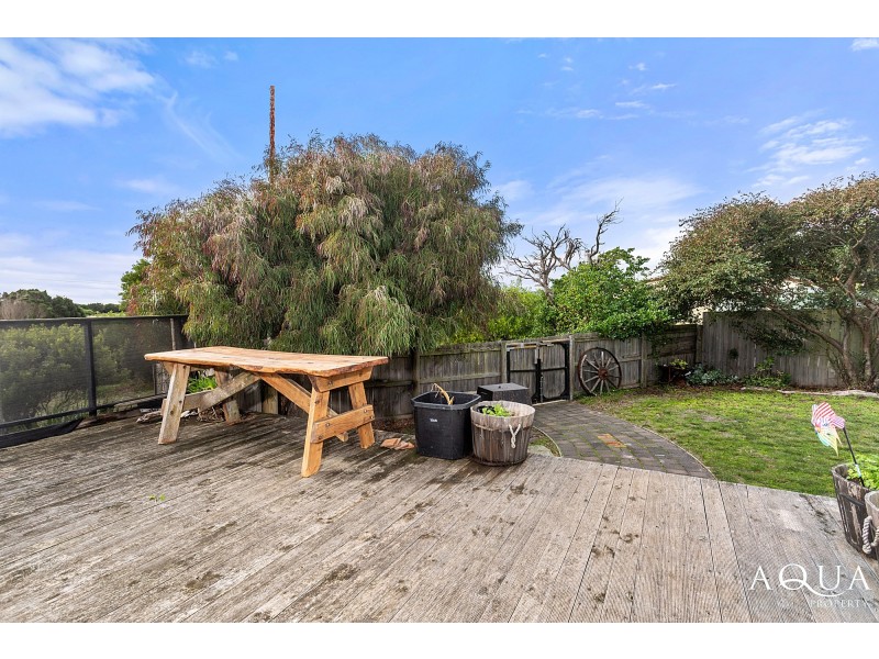 24 Esplanade, Beechford TAS 7252