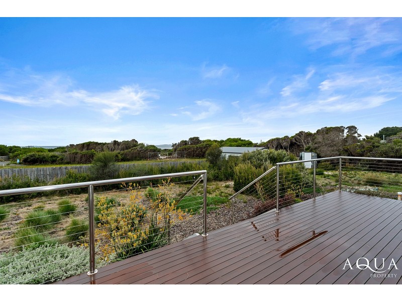 6 Ninth Island Crescent, Lulworth TAS 7252