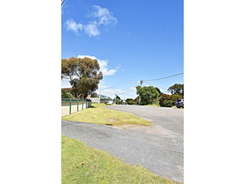 1/1 Perrin Drive, Low Head TAS 7253