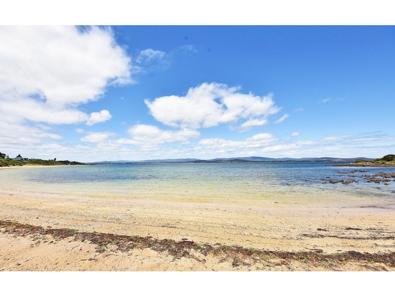 1/1 Perrin Drive, Low Head TAS 7253