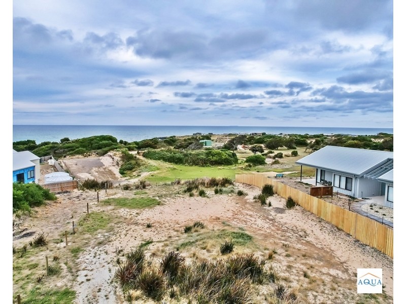18 Beachcomber Place, Lulworth TAS 7252