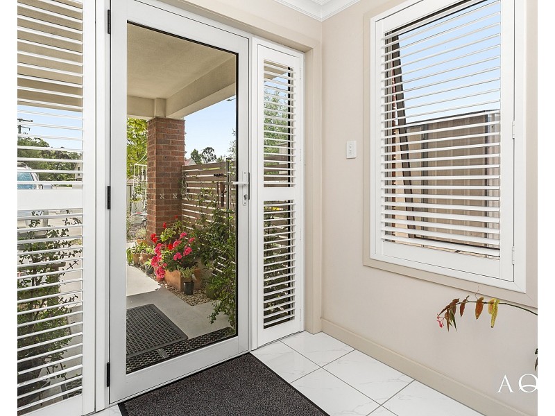 1/70 Gravelly Beach Road, Blackwall TAS 7275