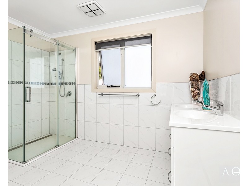 1/70 Gravelly Beach Road, Blackwall TAS 7275