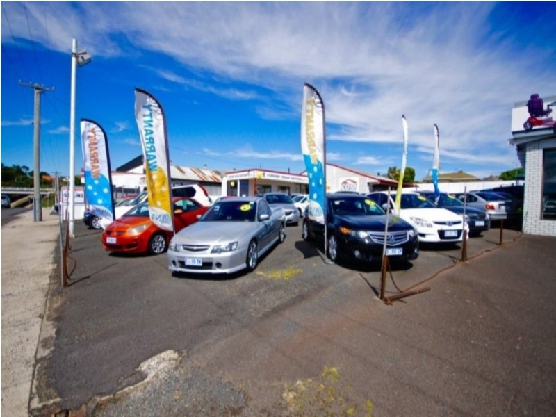 10 & 11 Formby Road, Devonport TAS 7310