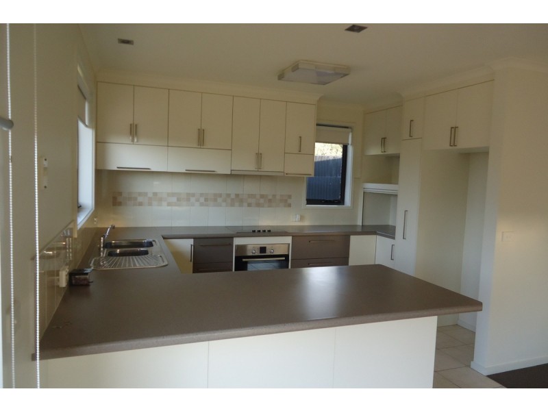 2/23 Skyline Drive, Ambleside TAS 7310