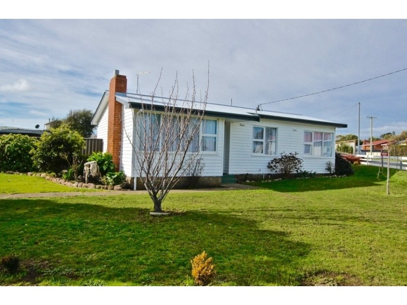 17 Wright Street, East Devonport TAS 7310