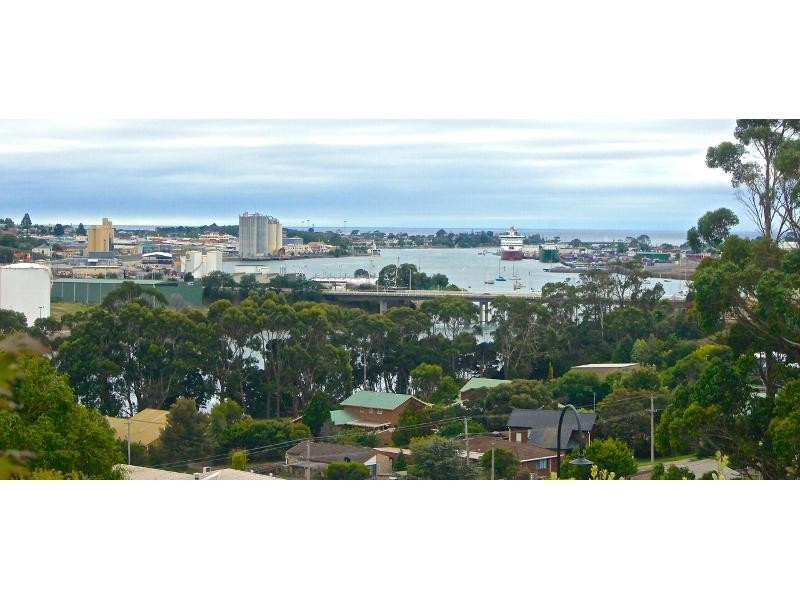 59A River Road, Ambleside TAS 7310