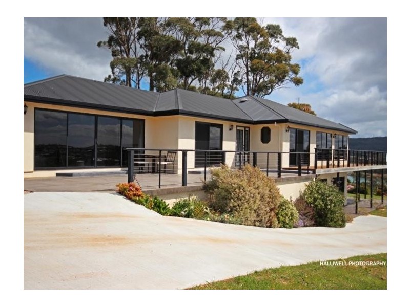 59A River Road, Ambleside TAS 7310