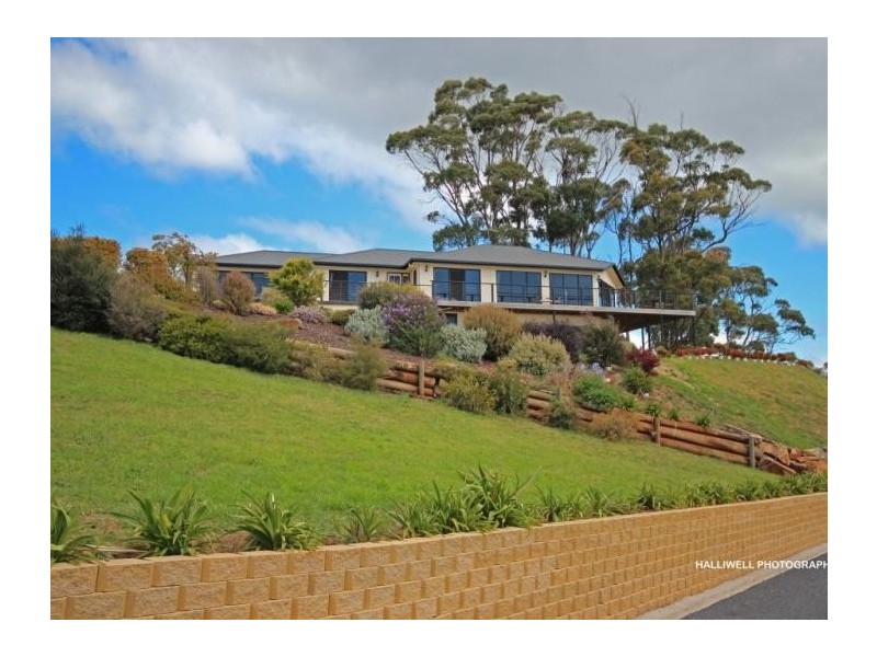 59A River Road, Ambleside TAS 7310