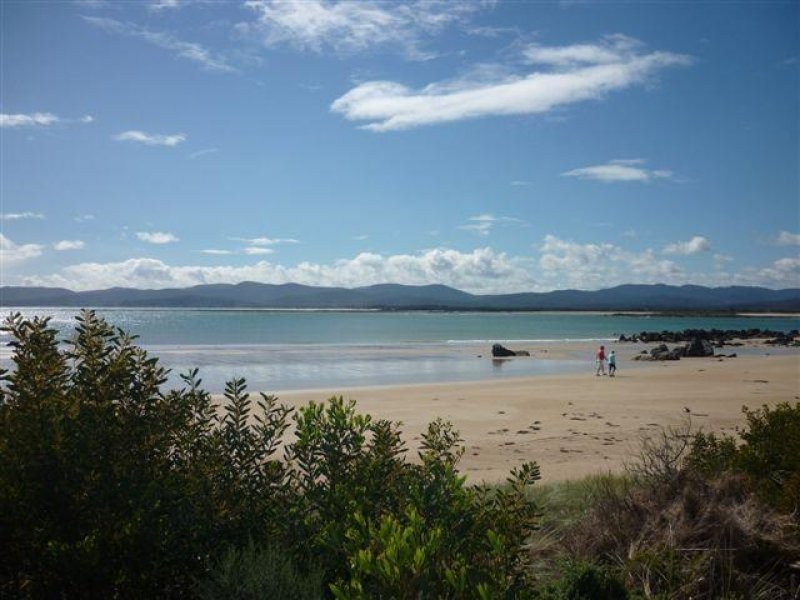 36 The Esplanade, Hawley Beach TAS 7307