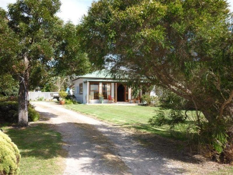 36 The Esplanade, Hawley Beach TAS 7307