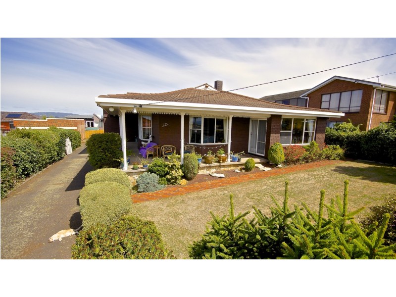125 George Street, Devonport TAS 7310
