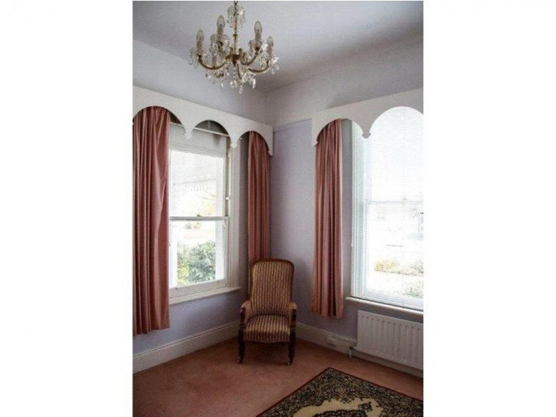 16 Victoria Parade, Devonport TAS 7310